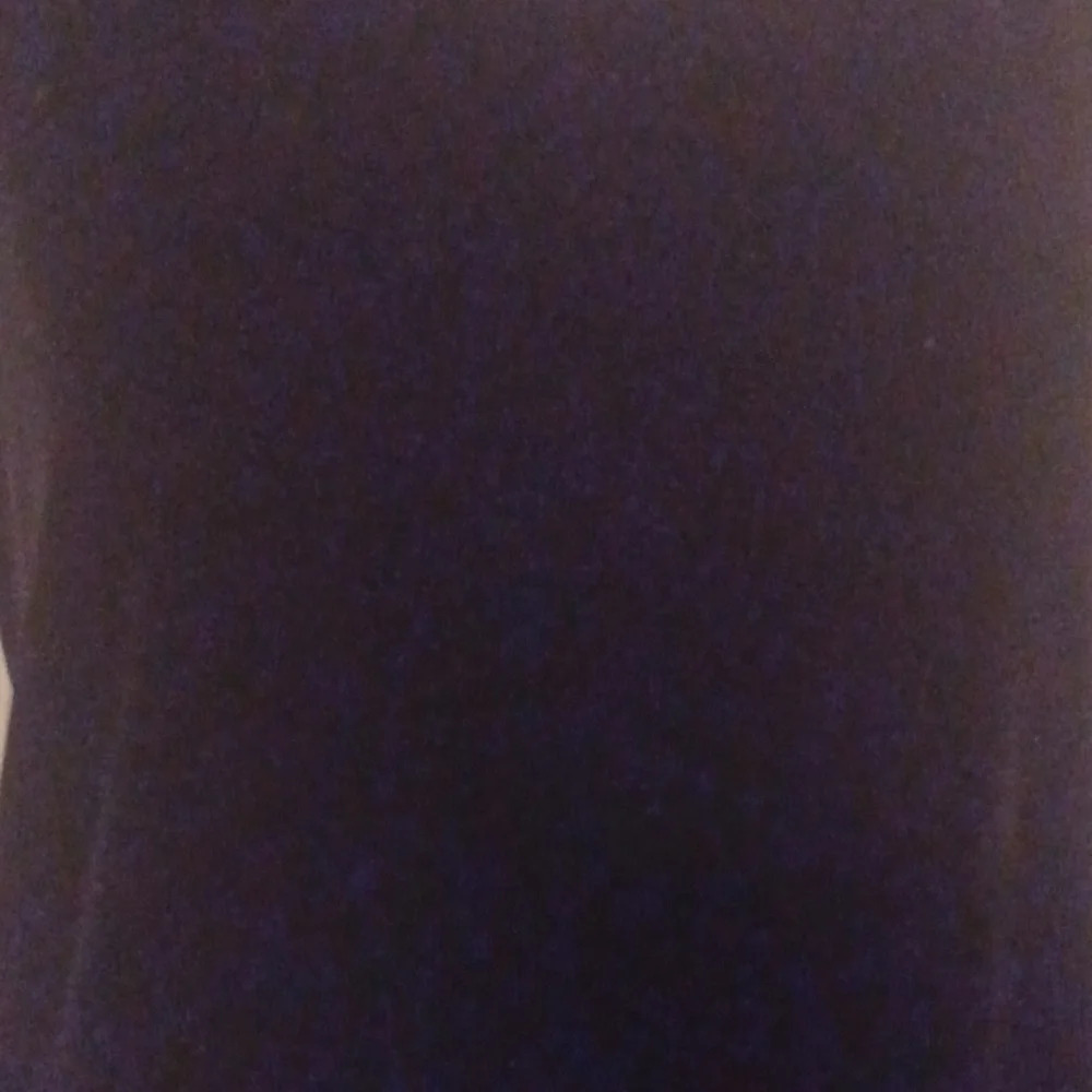 -- DKNY Velvet sleevless top - Picture 8 of 14